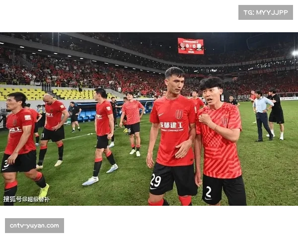 姚浩洋中超首秀两神扑零封 铜梁龙19岁门将未来可期 姚浩洋中超首秀两神扑零封 铜梁龙19岁门将未来可期